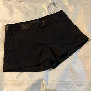 Forever 21 Shorts S NWT